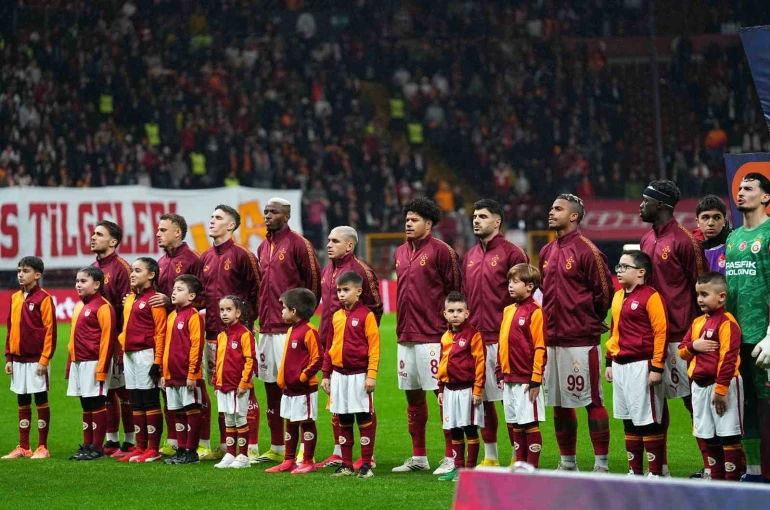 Galatasaray’da 4 değişiklik