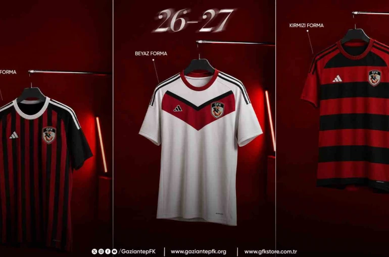 Gaziantep FK, yeni sezon formalarını tanıttı