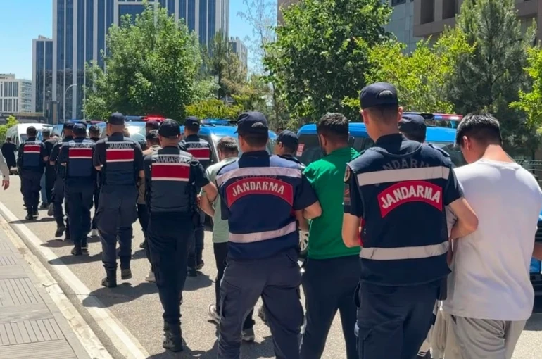 Gaziantep merkezli 3 ilde yasa dışı bahis operasyonu: 5 tutuklama