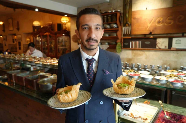 Gazianteplilerin yeni tatlısı "Baklavalı helva"