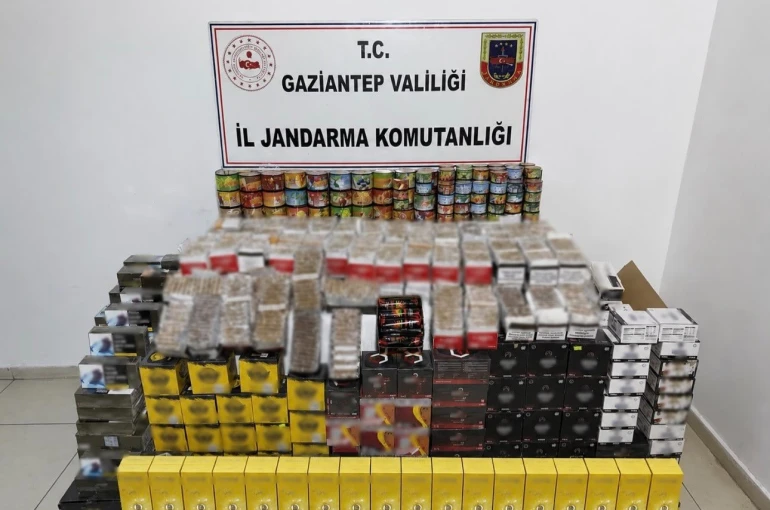 Gaziantep’te 1,4 milyon TL değerinde kaçak malzeme ele geçirildi: 3 gözaltı