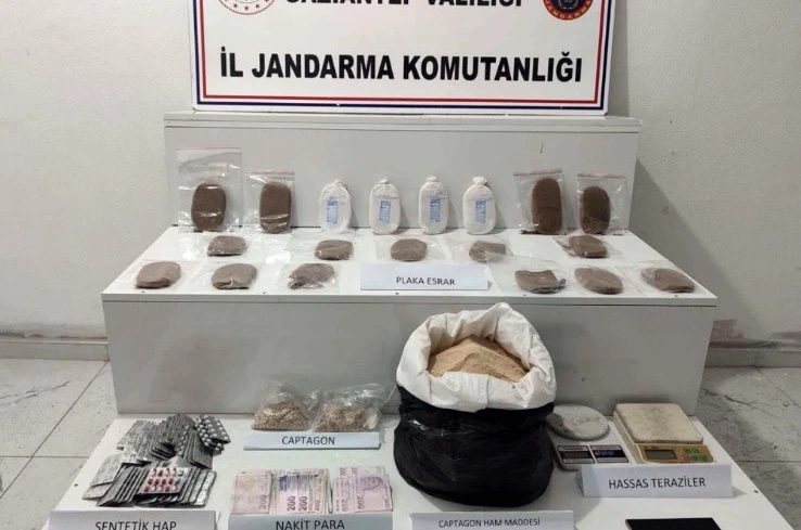 Gaziantep’te 22 kilo reçine esrar ele geçirildi: 2 şahıs tutuklandı