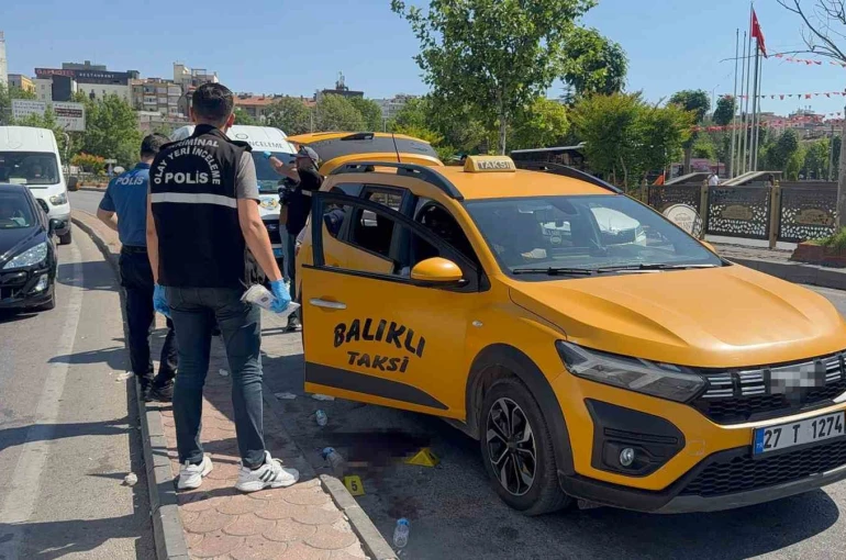 Gaziantep’te taksi durağı önünde bıçaklı kavga: 6 yaralı