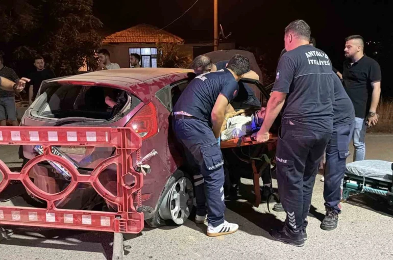 Gazipaşa’da otomobil takla attı: 4 yaralı