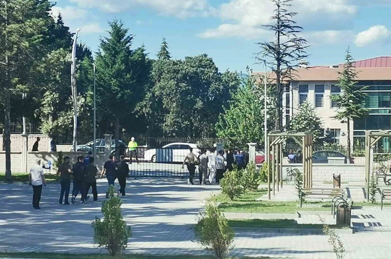 Gediz’de çocuğun cinsel istismarıyla ilgili 6 şüpheli tutuklandı