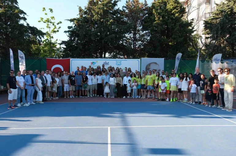Geleneksel Büyükçekmece Açık Tenis Turnuvası ödül töreni gerçekleşti