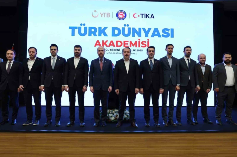 Genç Memur-Sen tarafından Türk Dünyası Akademisi Ödül Töreni gerçekleştirildi