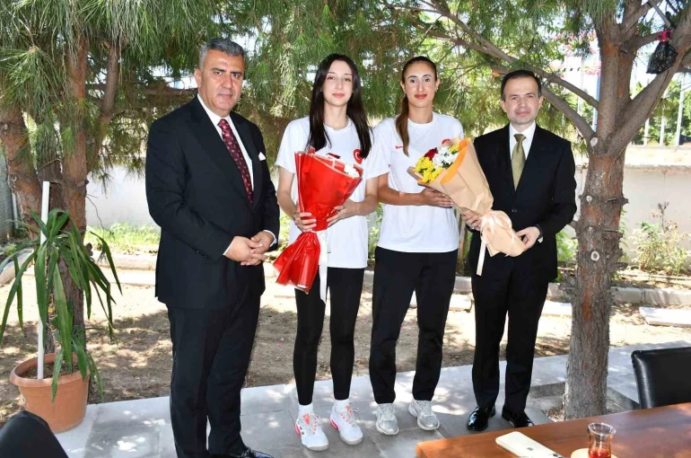 Genç sporcular Payas’ın gururu oldular