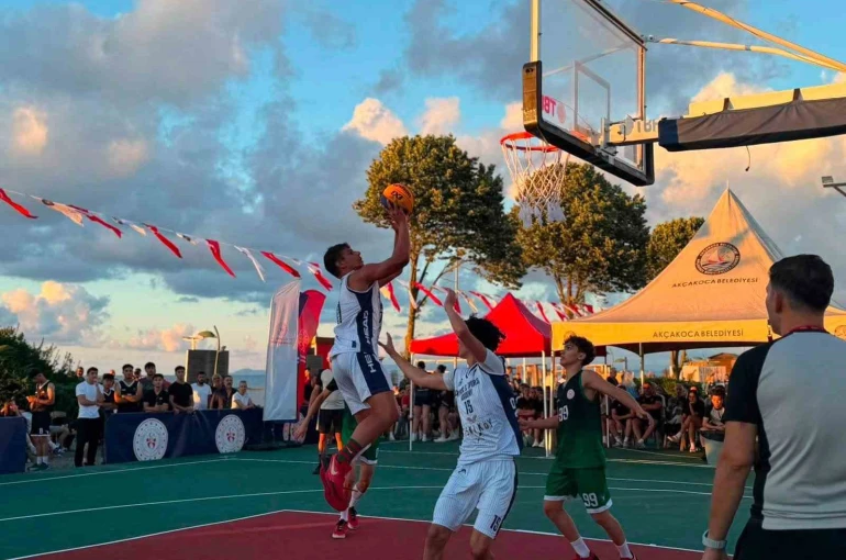 Gençlik Kupası 3x3 basketbol Türkiye finalleri Akçakoca’da başladı