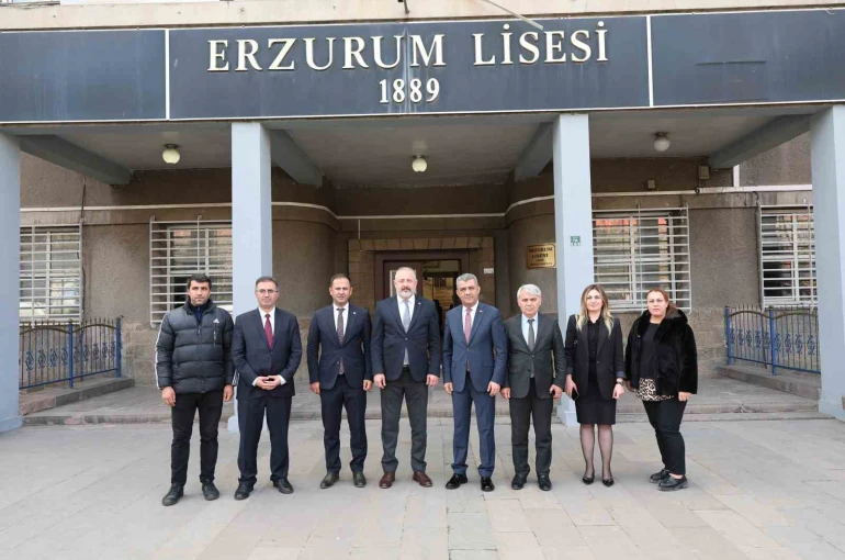 Genel Müdürden mezun olduğu okula anlamlı