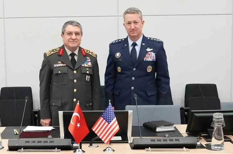 Genelkurmay Başkanı Bayraktaroğlu, ABD Genelkurmay Başkanı Caine ile bir araya geldi