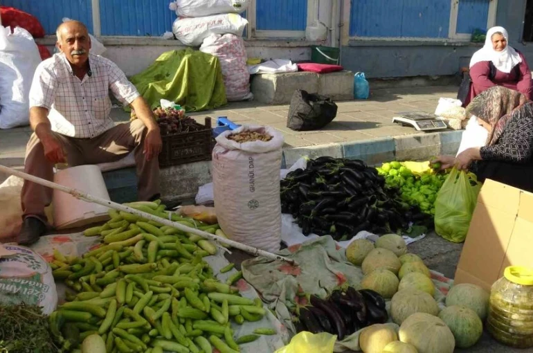 Gercüş’te organik ürünlerdeki bolluk fiyatları düşürdü