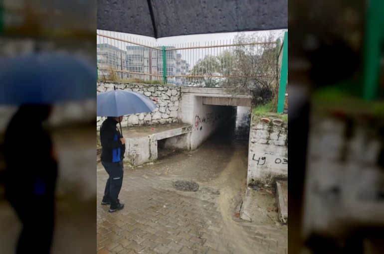 Germencik’te okul önlerinde zabıta nöbeti sürüyor
