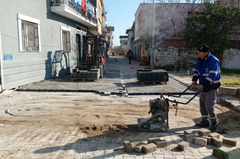 Germencik’te sokaklar yenileniyor