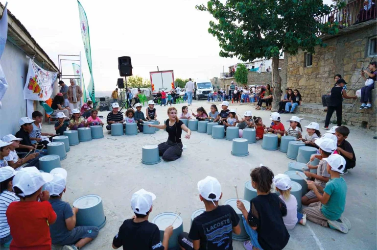 Gezici atölye ile çocuklar müzikle buluşacak, mahallelerinde konser verecek