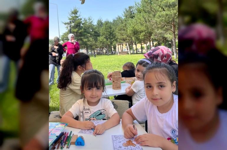 Gezici Kütüphane Yenişehir Parkı’nda çocuklarla buluştu