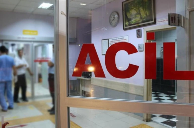 Gıda zehirlenmesi şüphesiyle öğrenciler hastaneye kaldırıldı