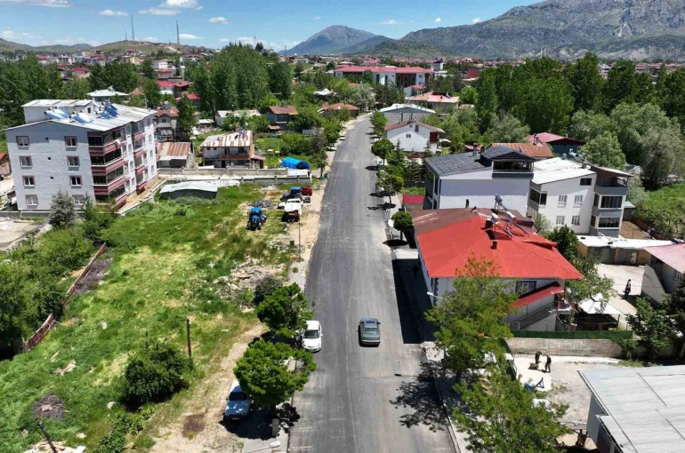 Göksun’da Atatürk ve Yunus Emre Caddeleri yenilendi