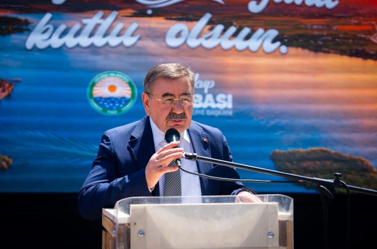 Gölbaşı’nda çevre şenliği renkli görüntülere sahne oldu