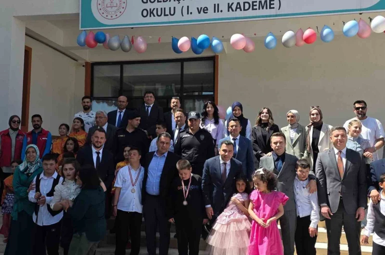 Gölbaşı’nda engelliler programı düzenledi