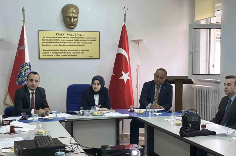 Gölpazarı’nda Bağımlılıkla Mücadele Toplantısı