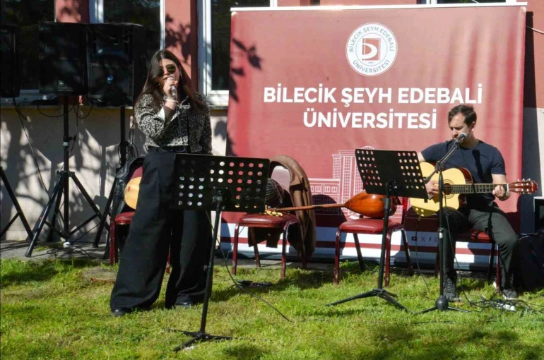 Gölpazarı’nda muhteşem kampüs konseri