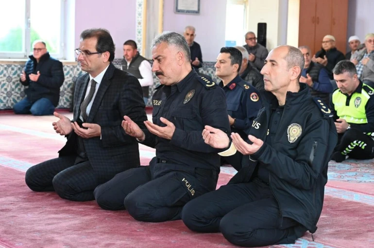 Görev Şehidi Polis Ali Barut için lokma hayrı