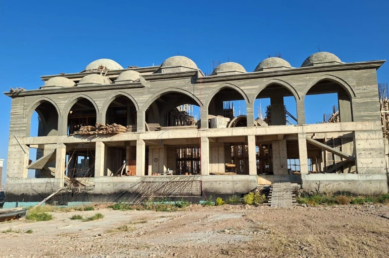 Göztepe Camii camii inşaatı devam ediyor