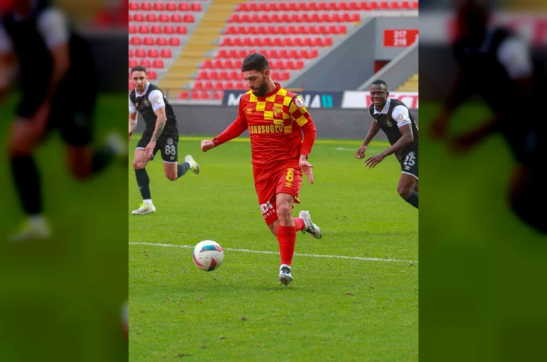 Göztepe’de Ahmed Ildız, Çorum FK’ya transfer oldu