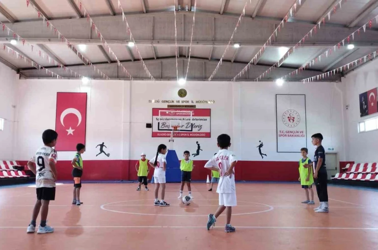GSB spor okulları Sivrice’de eğitimlerine devam ediyor