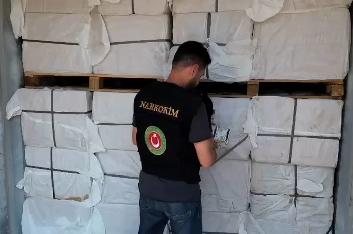 Gümrükler Muhafaza ekiplerinden kaçakçılık ve uyuşturucuya geçit yok