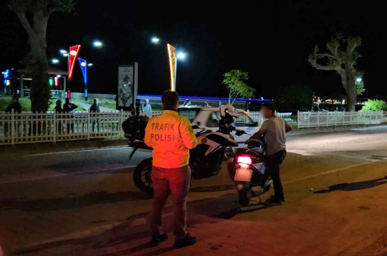 Gürültü kirliliğine sebep olan motosiklet sürücüsüne 35 bin lira ceza