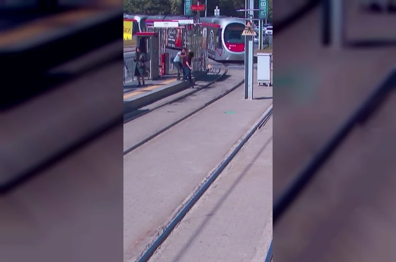 Güvenlik görevlisinin dikkati vatandaşın hayatını kurtardı