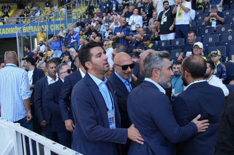 Hakan Bilal Kutlualp, yoğun ilgiyle karşılandı