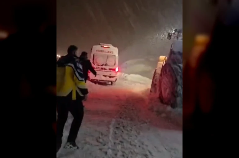 Hakkari’de hasta kurtarma operasyonu