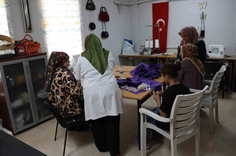 Haliliye’de kadınlara meslek ve eğitim desteği