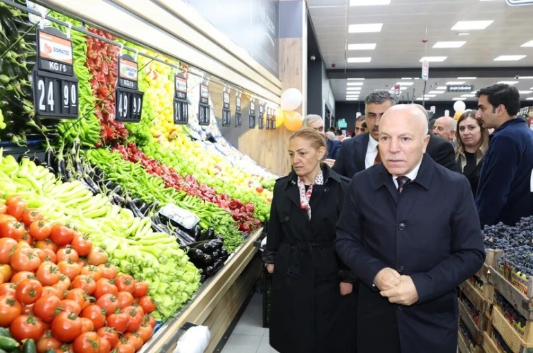 Halk Pazarı’nın 8’inci şubesi Hilalkent’te açıldı