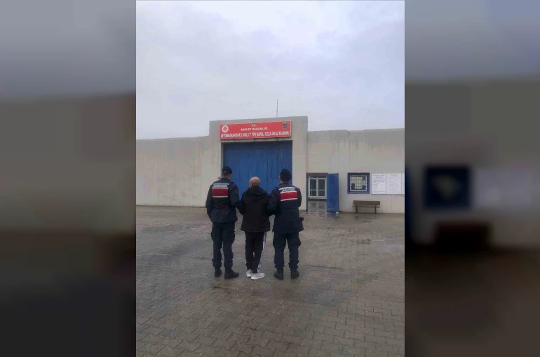 Hapis cezasıyla aranan şahsı jandarma yakaladı