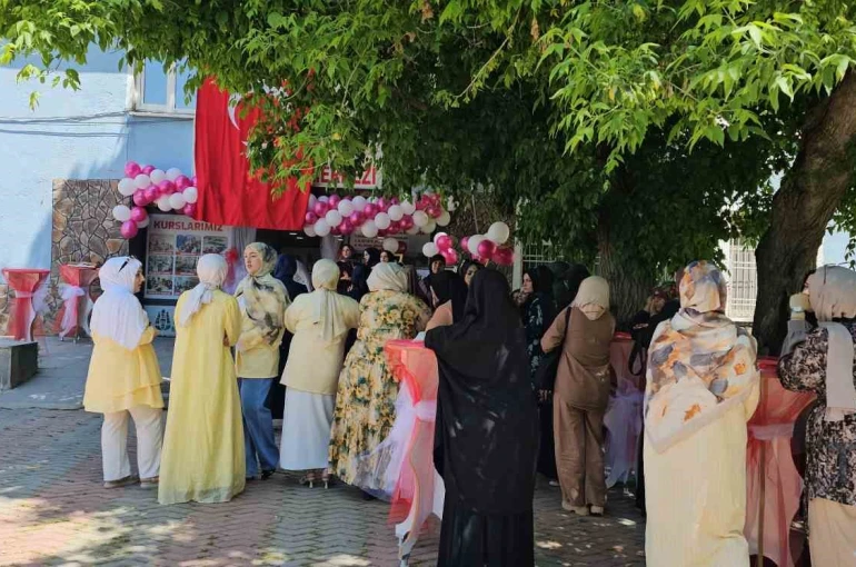 Hasköy’de "Hayat Boyu Öğrenme Haftası Sergisi" açıldı
