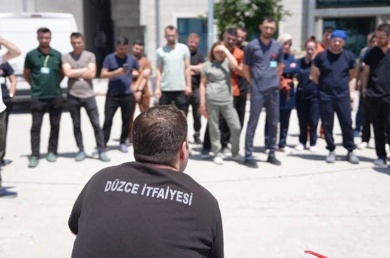 Hastanede yangın eğitimi