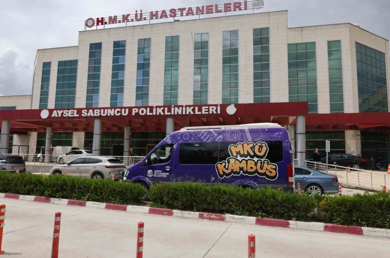 Hatay Büyükşehir Belediyesi, öğrencilerin ulaşımını kolaylaştıracak KAMBÜS’ü hizmete aldı