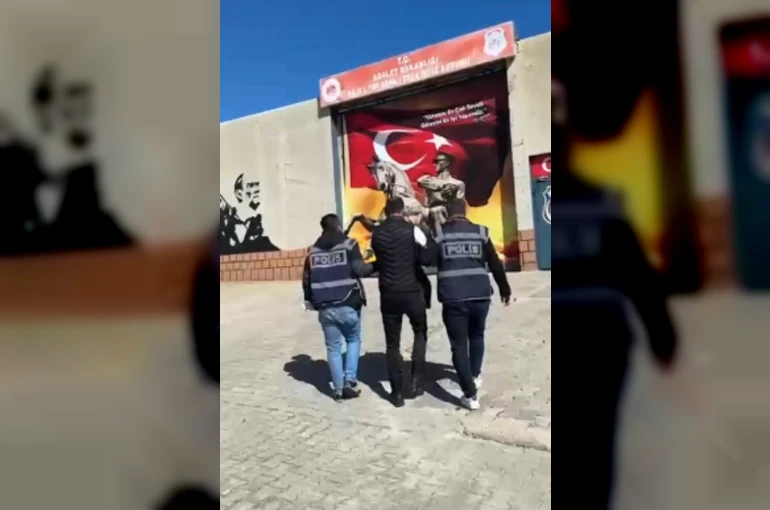 Hatay’da hapis cezaları nedeniyle aranan 2 kişi tutuklandı