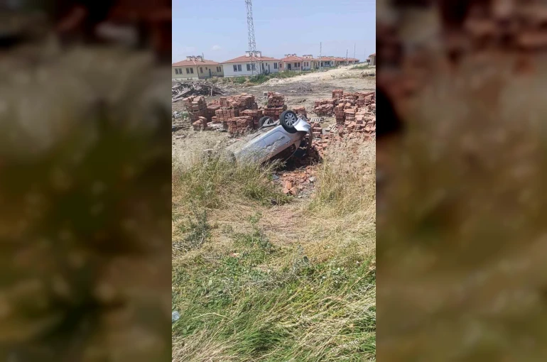 Hatay’da motosiklete çarpan otomobil takla attı: 1 ölü, 1 yaralı