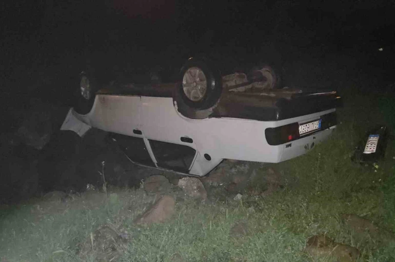 Hatay’da takla atan Fiat Tofaş ters döndü: 1 yaralı