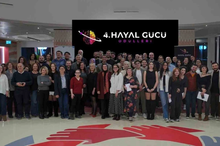 Hayallerinin peşinden gittiler