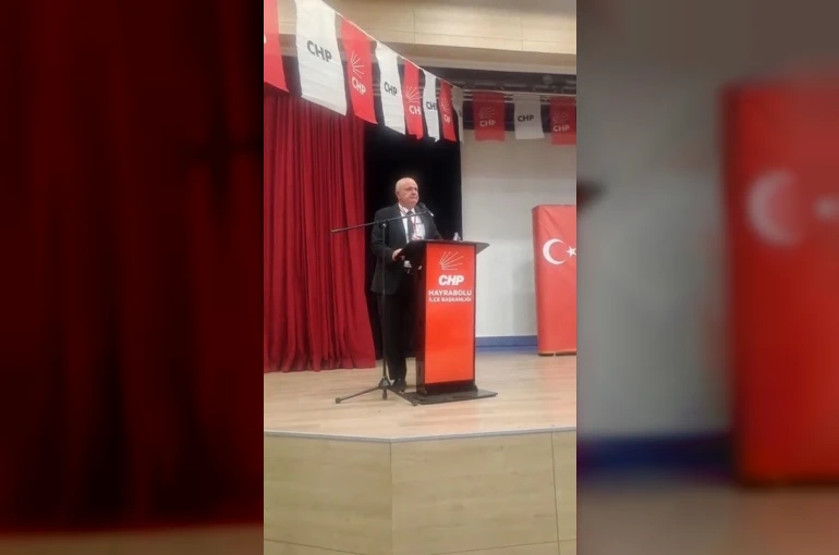 Hayrabolu Belediye Başkanı Tuncer Başoğlu CHP’den istifa etti