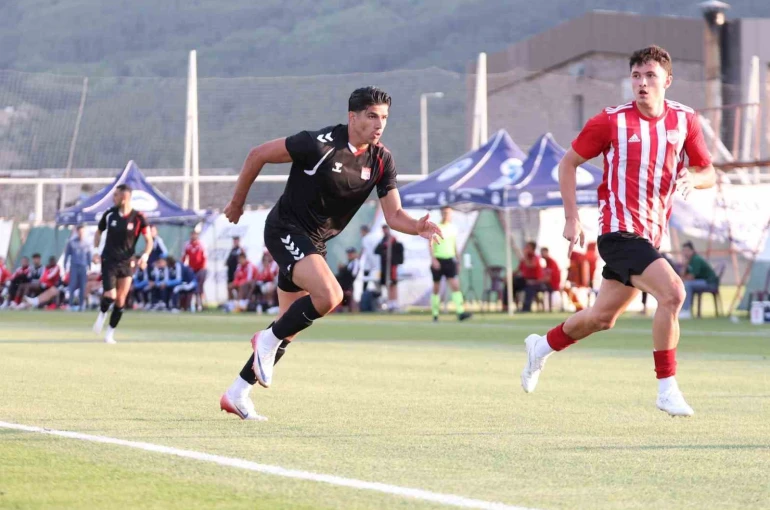 Hazırlık maçı: Sivasspor:0 - Pendikspor: 0