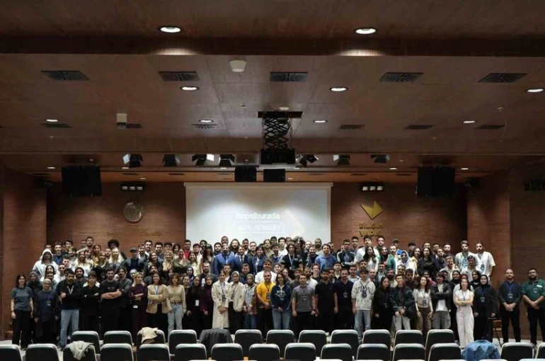 "Hepsiburada Tech Academy" ikinci dönem mezunlarını verdi