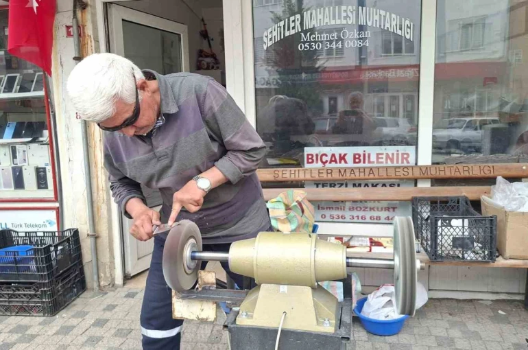 Hisarcık’ta bıçakçıların yoğun mesaisi