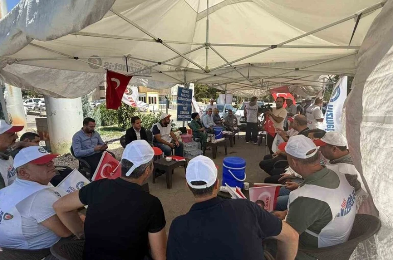 Hizmet-İş Sendikasından işten çıkarılan 950 işçi hakkında açıklama